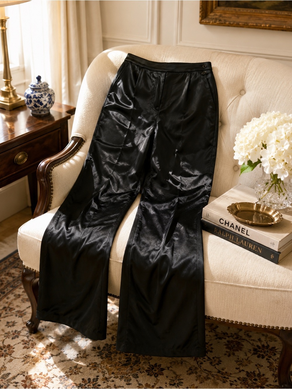 St. John Black Silky Wide Leg Pull On Pants Size 8 Minimal Luxe